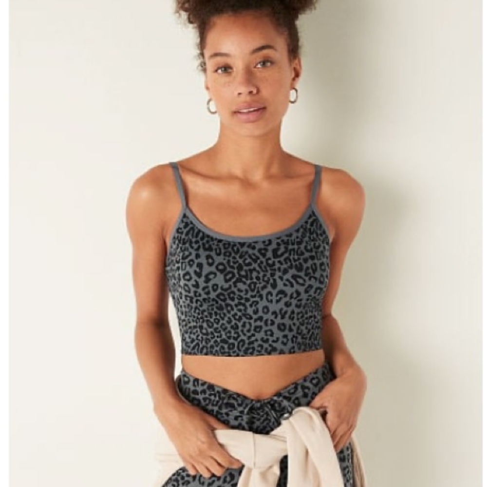 Victoria’s Secret PINK Women’s Leopard  Ultimate Lightly Lined Cross Back Bra